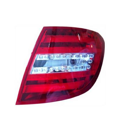 Articolo 9VGX9 - GR OTT P/DX BIANCO ROSSO A LED MERCED CLASSE C W204 SW 01/11>