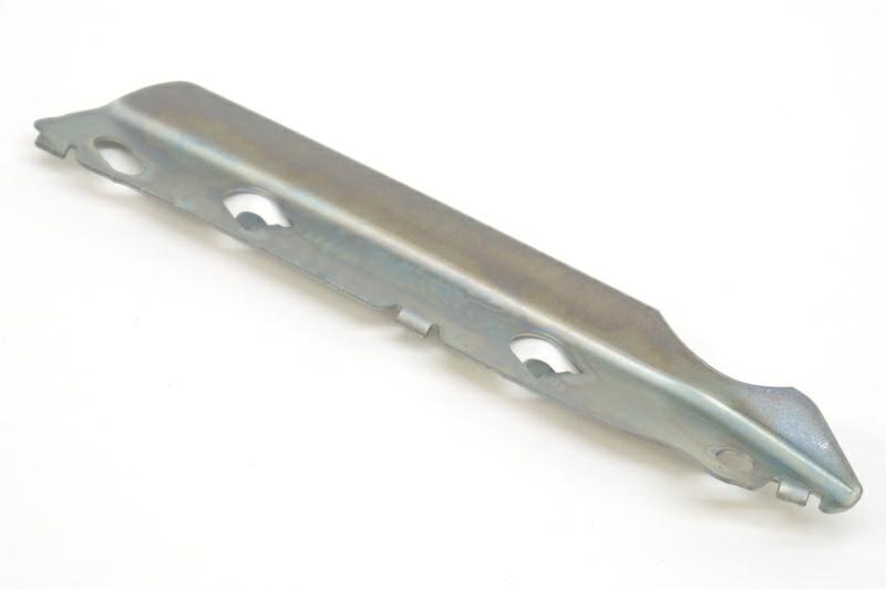 Articolo PY0K9 - STAFFA RINF P/TI A/SX BMW SERIE 3 E90 03/05>08/08