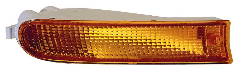 Articolo T6C5V - FANALE A/DX ARANCIO TOYOTA RAV 4 10/94>08/97