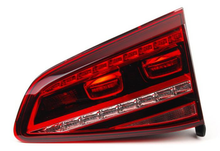 Articolo YD9Y7 - FANALE P/DX INT A LED VOLKSWAGEN GOLF 7 10/12> GTI/GTD